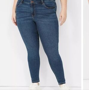 Lane Bryant Skinny blue jeans tummy Tightening technology size 24